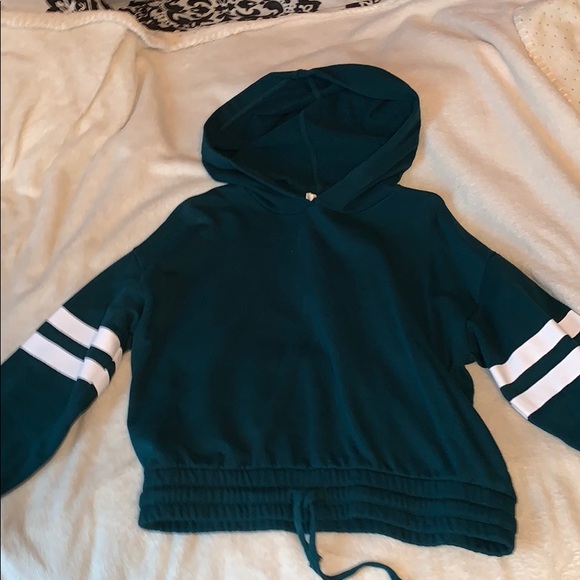 Forever 21 Other - Cropped hoodie